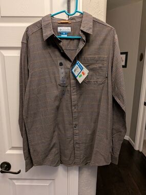 Columbia Men's Vapor Ridge Brown & Gray Plaid Button-Down Shirt Sz Md